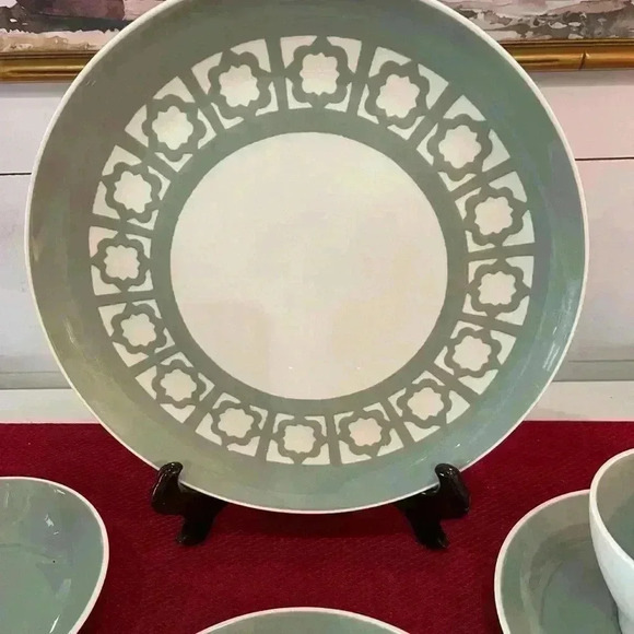 Vintage Persian key by Harker five piece plate setting Ironstone USA made - Picture 3 of 6